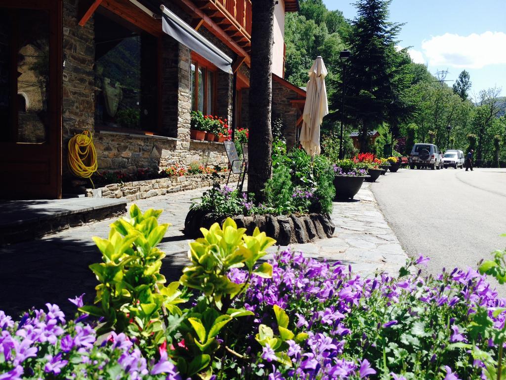 Hotel Estanys Blaus تافاسكان المظهر الخارجي الصورة